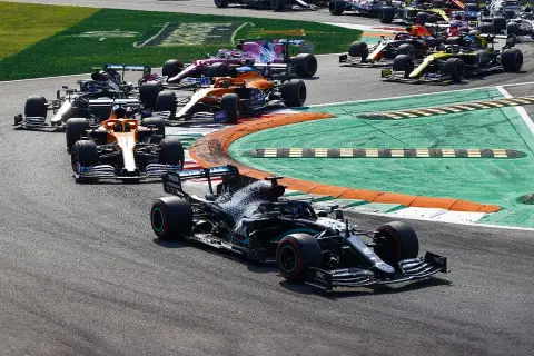 Mit welchem Kraftstoff fahren Formel 1 Autos und wie nachhaltig ist er?