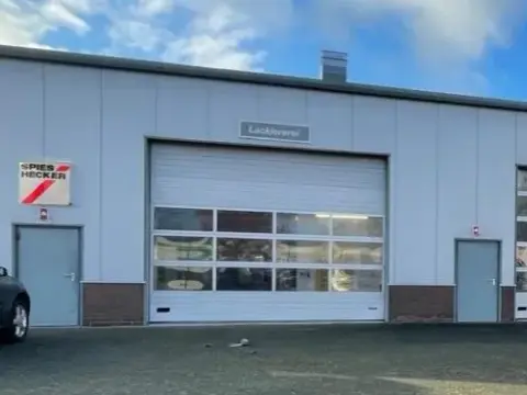 Autolackiererei Lipsmeyer: Hochwertige Lack- und Karosseriedienste in Lippstadt