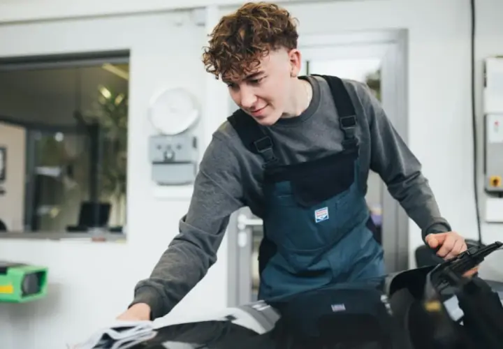 Karosserie Reparatur in der Nähe – So finden Sie die besten Services