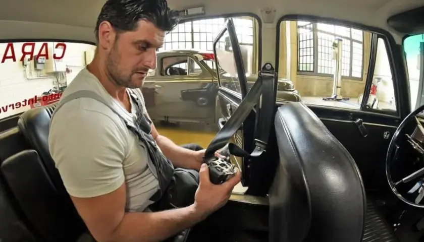 Sicherheitsgurte nachrüsten: So schützen Sie Ihre Oldtimer sicher