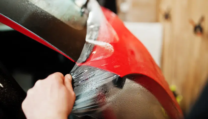 Folie für Auto Karosserie: Schützen und Verschönern leicht gemacht