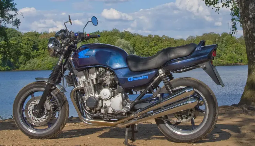 Die beste Auspuffanlage für Honda CB 750 Seven Fifty im Vergleich